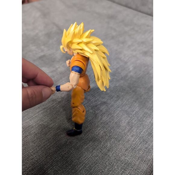 Dragonball Z super saiyan 3 goku figure no belt - Picture 4 of 6